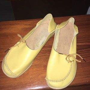 Great leather moccasins/U